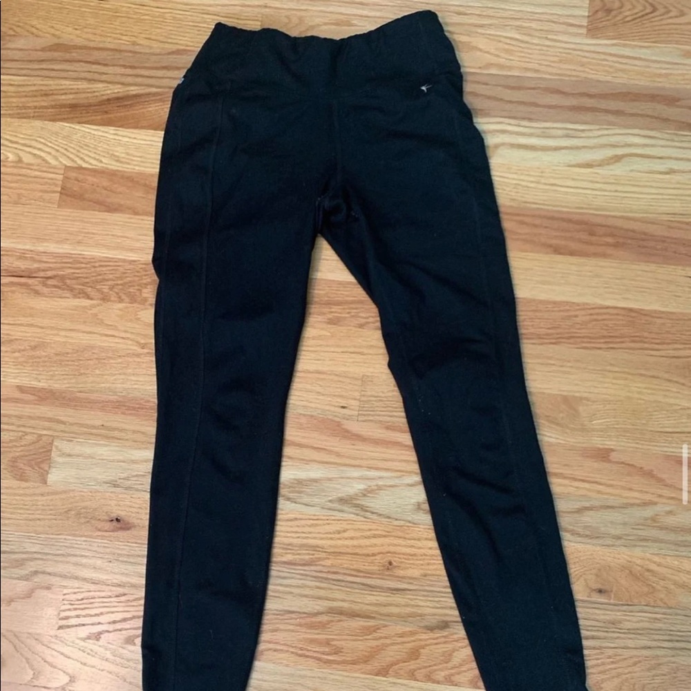 Black leggings